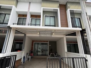 For sale 3 bedrooms townhouse in Mueang Chon Buri, Chonburi