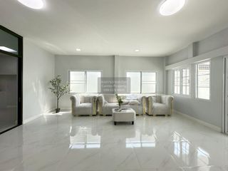出售 2 卧室 独立屋 在 Mueang Pathum Thani, Pathum Thani