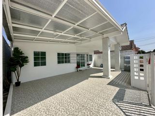 出售 2 卧室 独立屋 在 Mueang Pathum Thani, Pathum Thani
