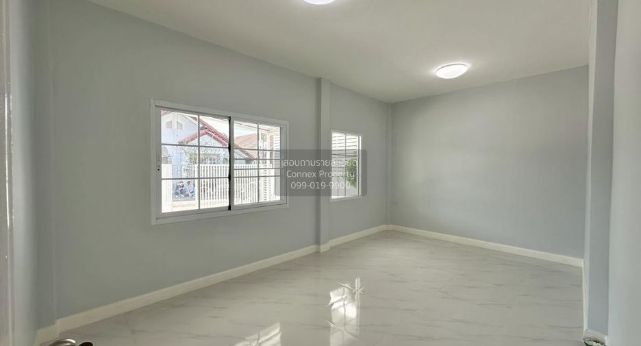 出售 2 卧室 独立屋 在 Mueang Pathum Thani, Pathum Thani