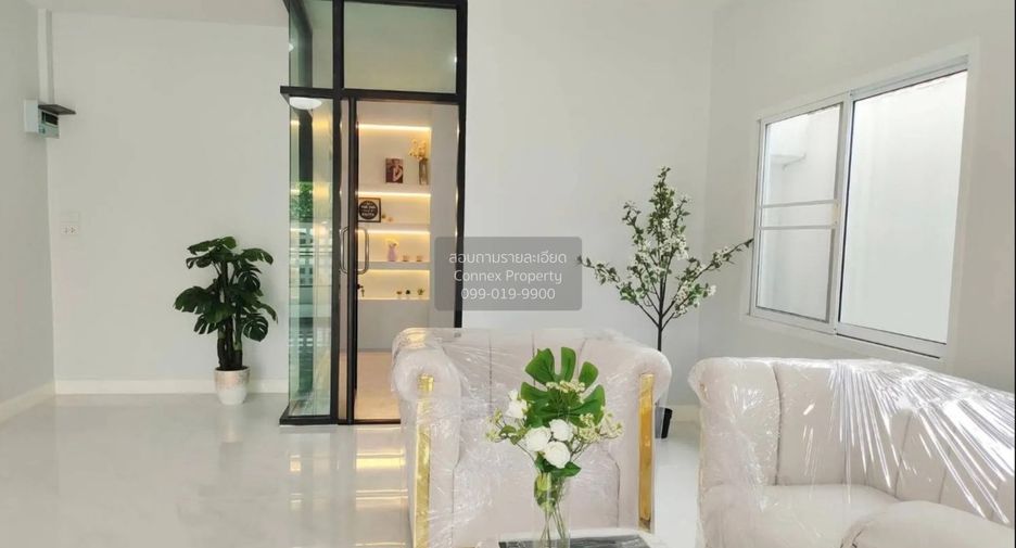 出售 2 卧室 独立屋 在 Mueang Pathum Thani, Pathum Thani