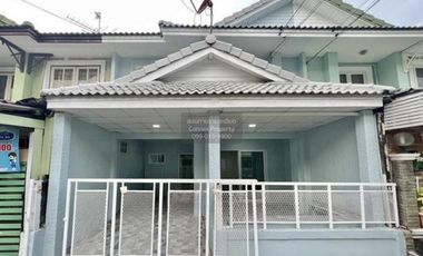 For sale 3 bedrooms townhouse in Khlong Luang, Pathum Thani