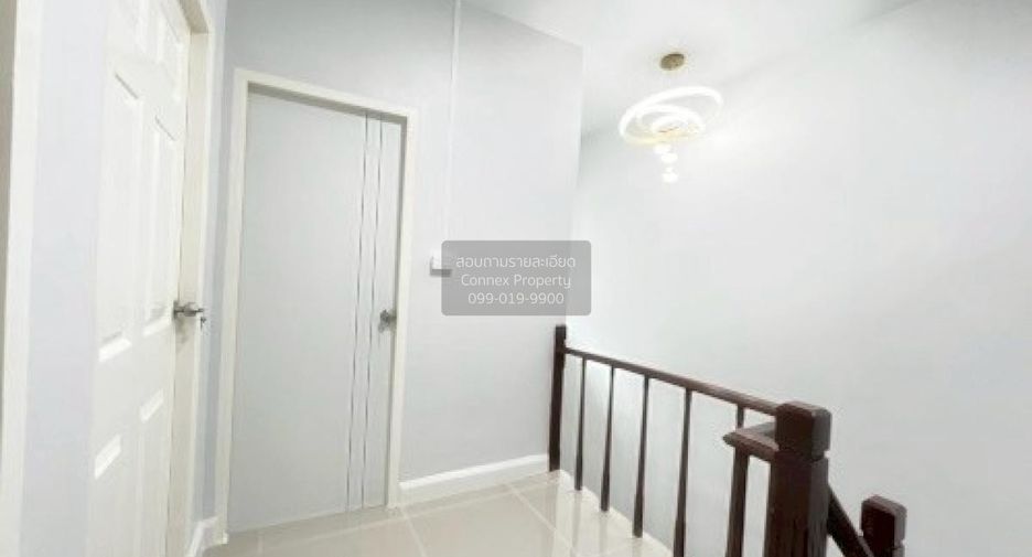 For sale 3 bedrooms townhouse in Khlong Luang, Pathum Thani