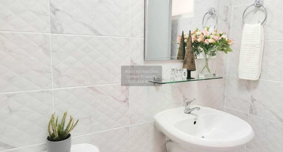 Casa adosada en venta de 3 habitaciones en Khlong Luang, Pathum Thani