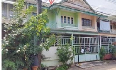For sale 2 bedrooms townhouse in Khlong Luang, Pathum Thani