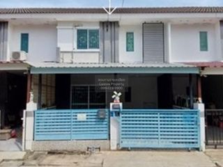 À vendre 3 chambres maison de ville à Mueang Pathum Thani, Pathum Thani