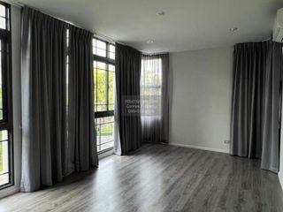 Casa en venta de 3 habitaciones en Prawet, Bangkok
