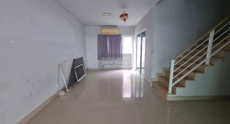 For sale 4 bedrooms townhouse in Phutthamonthon, Nakhon Pathom