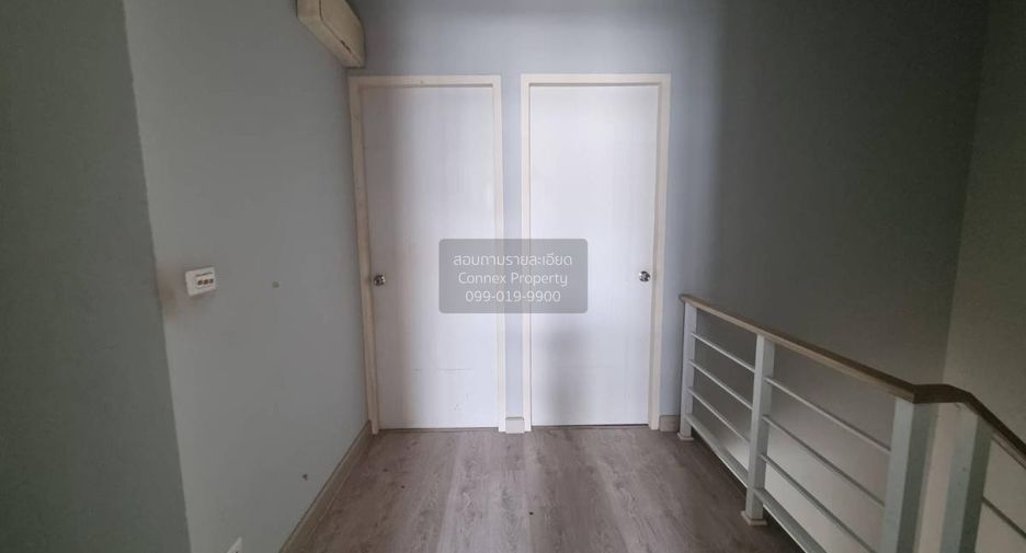 For sale 4 bedrooms townhouse in Phutthamonthon, Nakhon Pathom