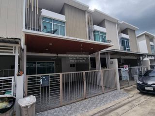 For sale 4 bedrooms townhouse in Phutthamonthon, Nakhon Pathom