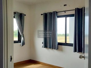 出售 4 卧室 联排别墅 在 Sai Noi, Nonthaburi