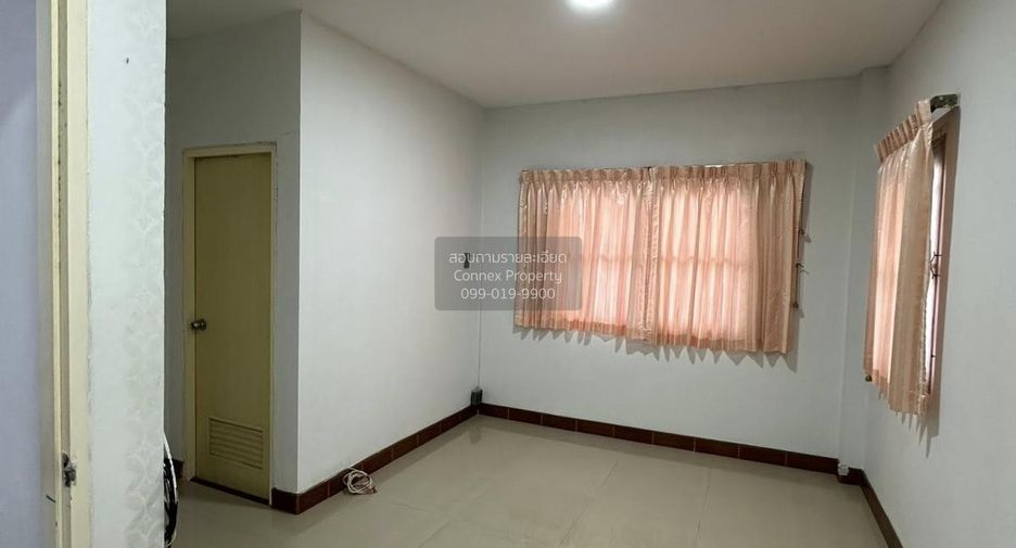 出售 5 卧室 独立屋 在 Mueang Pathum Thani, Pathum Thani