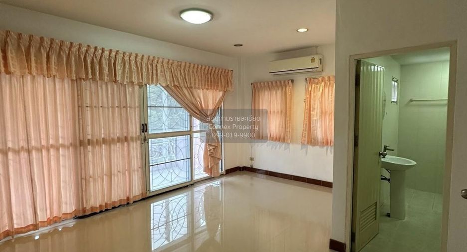 出售 5 卧室 独立屋 在 Mueang Pathum Thani, Pathum Thani