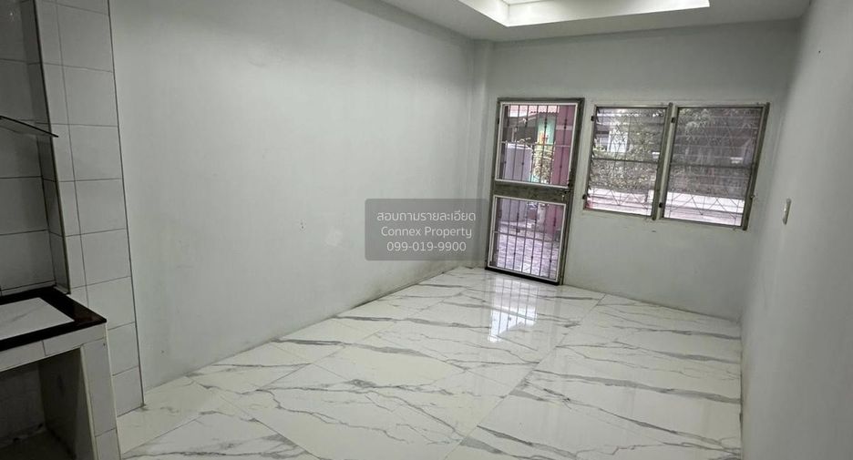 出售 5 卧室 独立屋 在 Mueang Pathum Thani, Pathum Thani