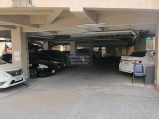 Büro zum Kauf mit 1 Zimmer in Din Daeng, Bangkok