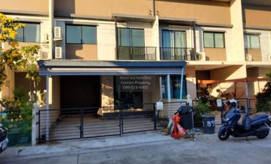 Reihenhaus zum Kauf mit 3 Zimmer in Bang Bo, Samut Prakan