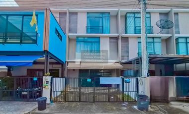 出售 3 卧室 联排别墅 在 Pak Kret, Nonthaburi