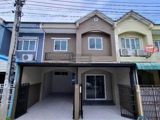 Reihenhaus zum Kauf mit 3 Zimmer in Bang Bua Thong, Nonthaburi