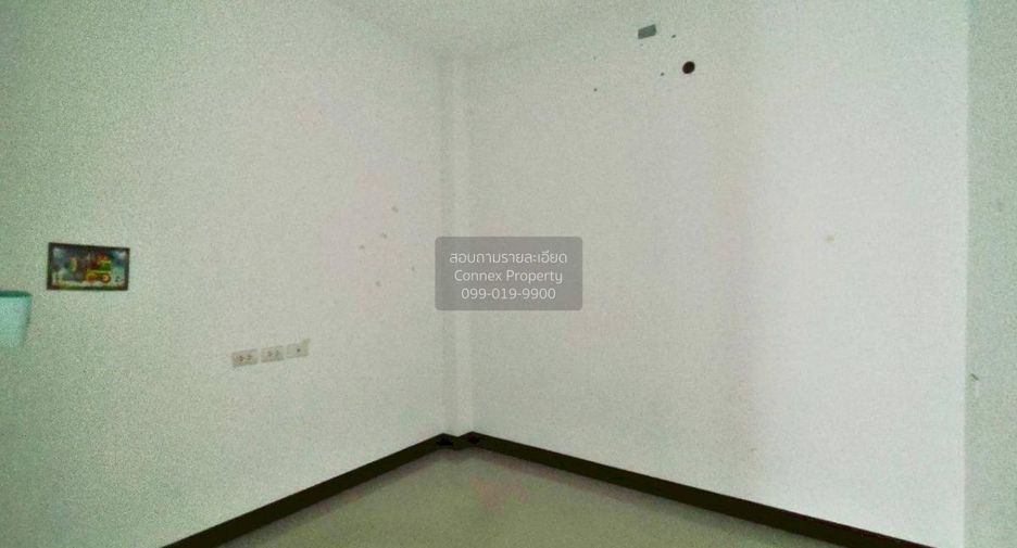 For sale 2 ベッドルーム townhouse in Mueang Trang, Trang
