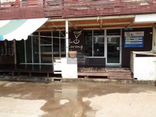 For sale 4 bedrooms retail Space in Mueang Maha Sarakham, Maha Sarakham