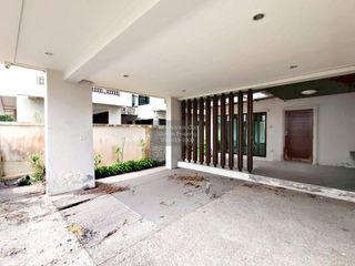 For sale 3 ベッドルーム townhouse in Mueang Trang, Trang