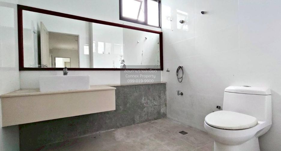 For sale 3 ベッドルーム townhouse in Mueang Trang, Trang