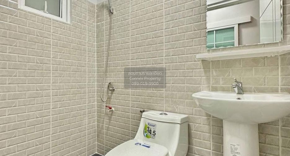 Reihenhaus zum Kauf mit 3 Zimmer in Bang Yai, Nonthaburi