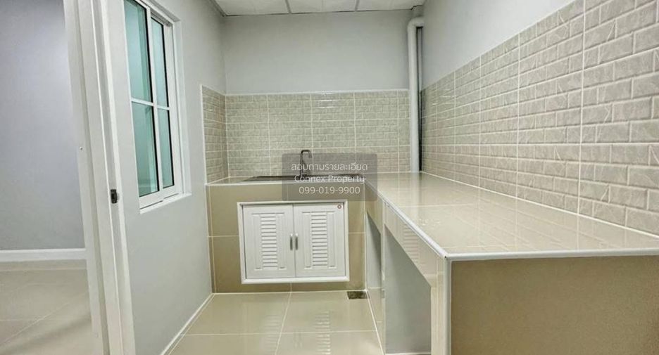 Reihenhaus zum Kauf mit 3 Zimmer in Bang Yai, Nonthaburi