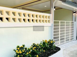 Reihenhaus zum Kauf mit 2 Zimmer in Bang Yai, Nonthaburi