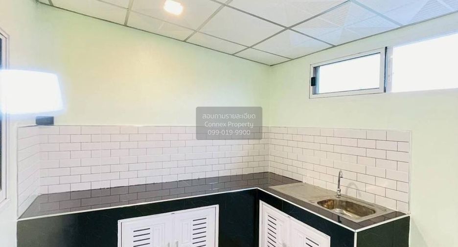 Reihenhaus zum Kauf mit 2 Zimmer in Bang Yai, Nonthaburi