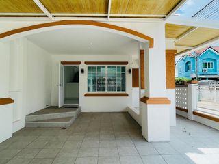 Reihenhaus zum Kauf mit 2 Zimmer in Bang Bua Thong, Nonthaburi