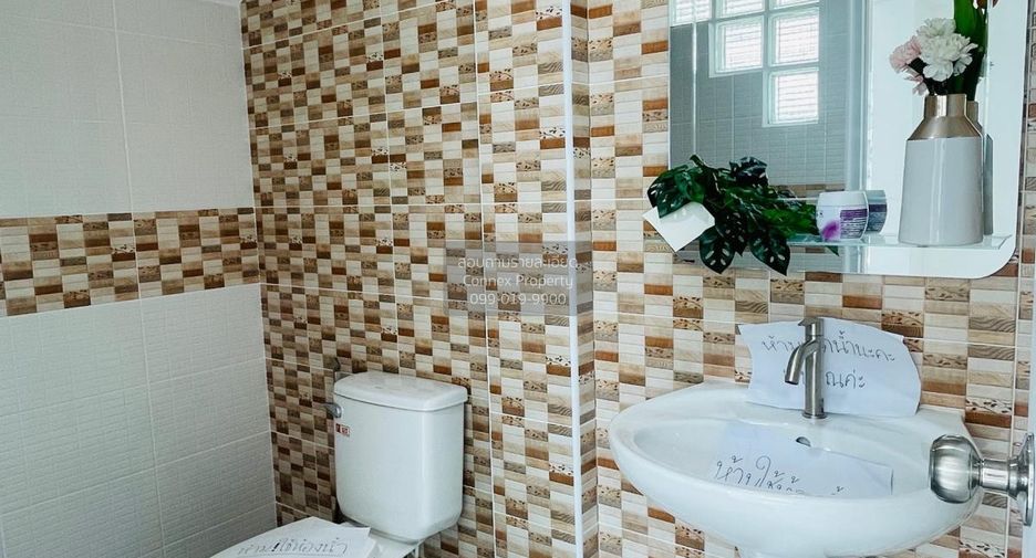 Reihenhaus zum Kauf mit 2 Zimmer in Bang Bua Thong, Nonthaburi