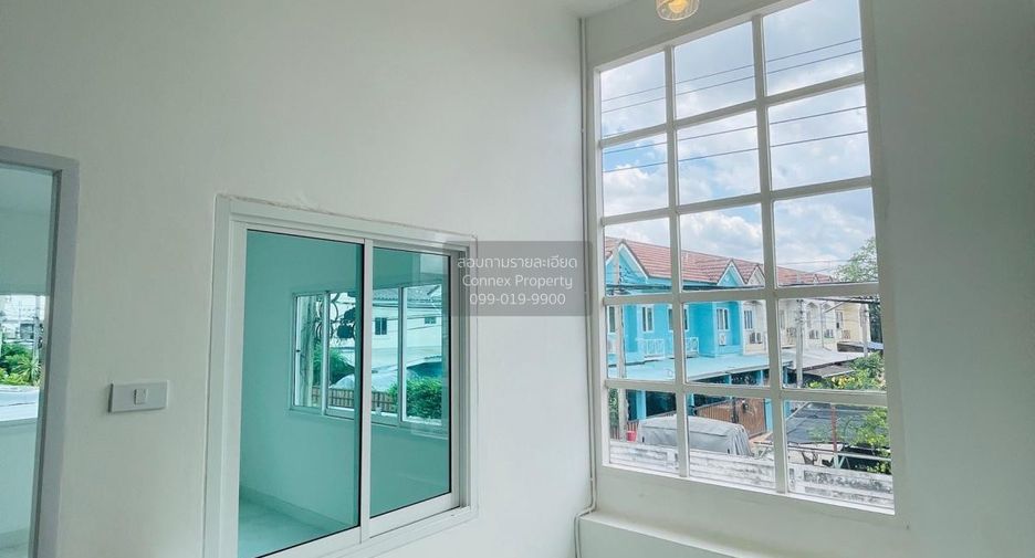 Reihenhaus zum Kauf mit 2 Zimmer in Bang Bua Thong, Nonthaburi