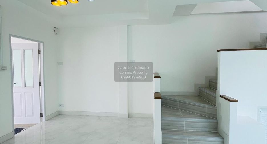 Reihenhaus zum Kauf mit 2 Zimmer in Bang Bua Thong, Nonthaburi
