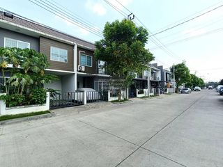 For sale 3 bedrooms townhouse in Bang Bua Thong, Nonthaburi