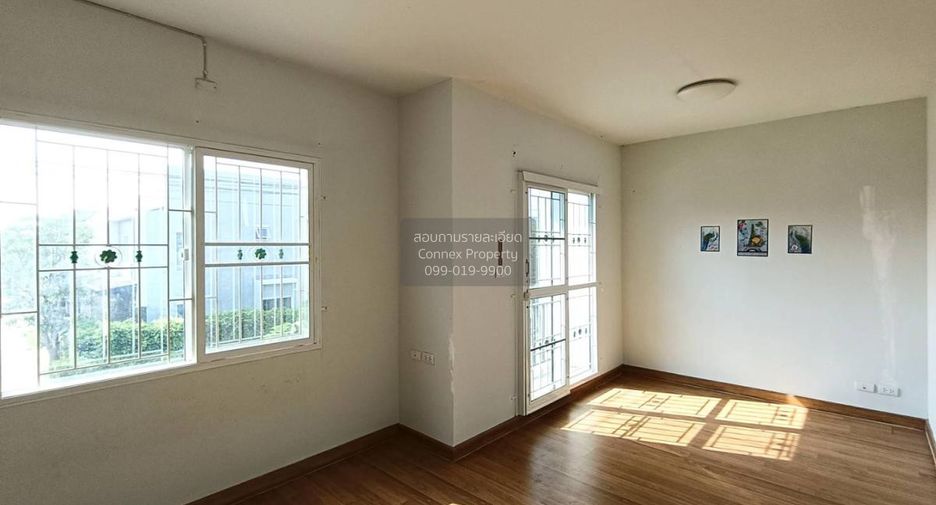 For sale 3 bedrooms townhouse in Bang Bua Thong, Nonthaburi