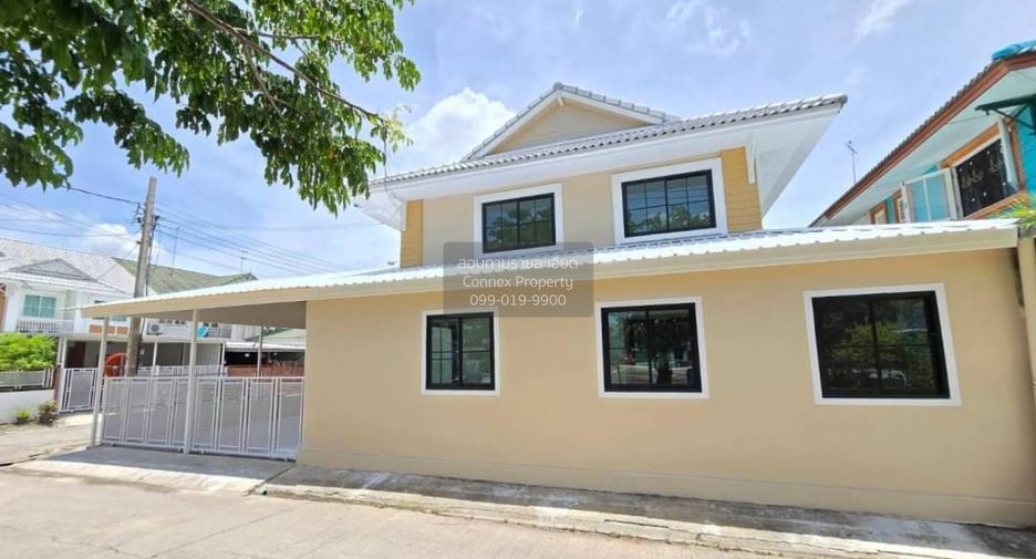 出售 5 卧室 联排别墅 在 Sai Noi, Nonthaburi