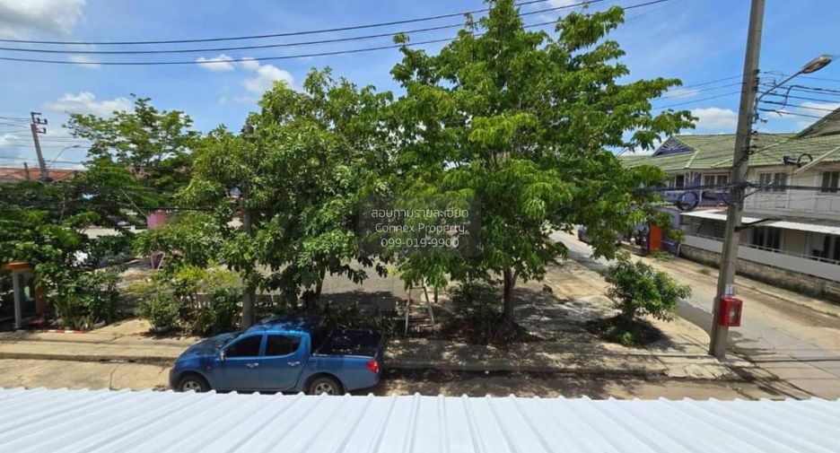 出售 5 卧室 联排别墅 在 Sai Noi, Nonthaburi
