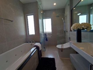 Casa en venta de 4 habitaciones en Pak Kret, Nonthaburi