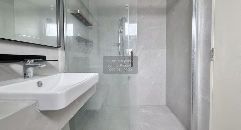 Haus zum Kauf mit 3 Zimmer in Pak Kret, Nonthaburi