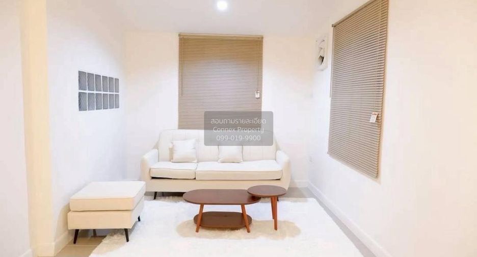 For sale 4 ベッドルーム townhouse in Khlong Luang, Pathum Thani