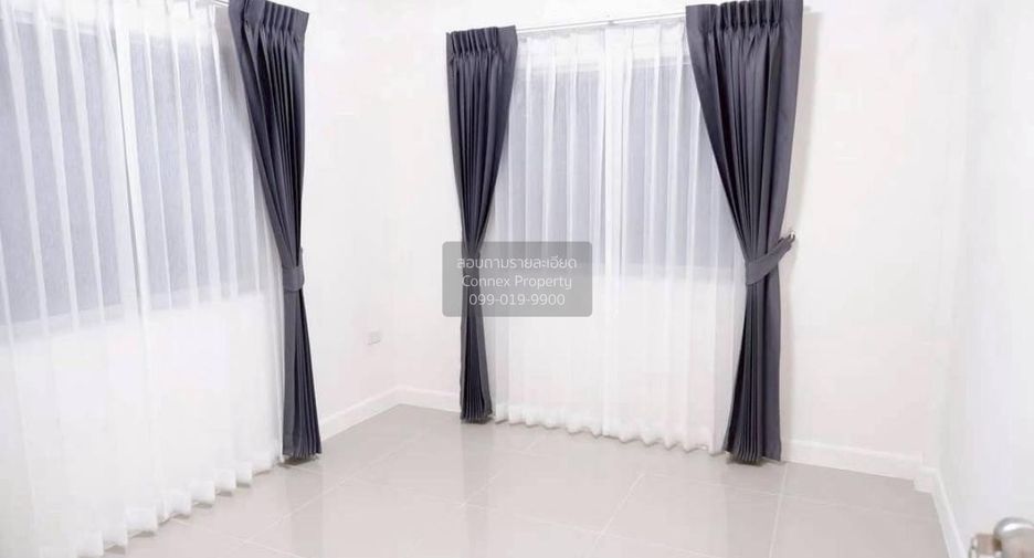 For sale 4 ベッドルーム townhouse in Khlong Luang, Pathum Thani