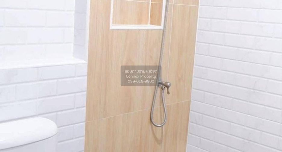 For sale 4 ベッドルーム townhouse in Khlong Luang, Pathum Thani