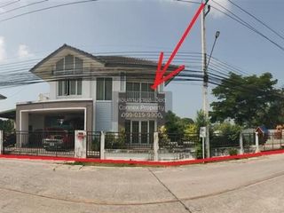 For sale 3 bedrooms house in Mueang Nakhon Pathom, Nakhon Pathom
