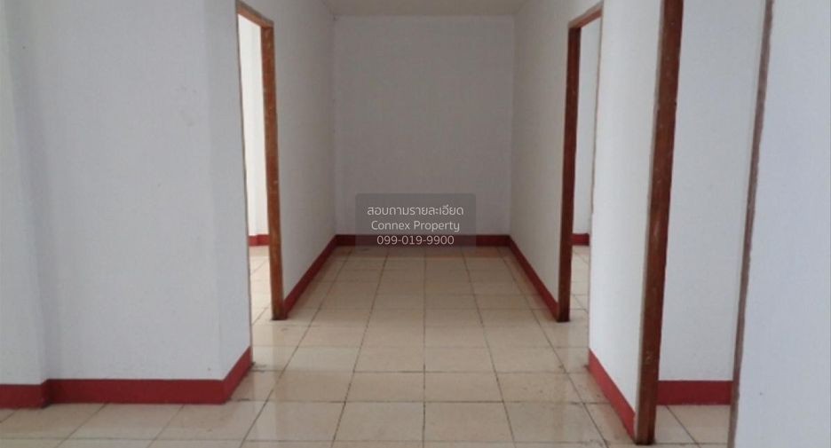 Local comercial en venta de 2 habitaciones en Bang Pa-in, Phra Nakhon Si Ayutthaya