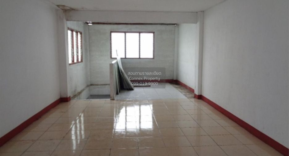 Local comercial en venta de 2 habitaciones en Bang Pa-in, Phra Nakhon Si Ayutthaya
