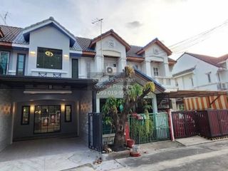 Reihenhaus zum Kauf mit 3 Zimmer in Bang Bua Thong, Nonthaburi