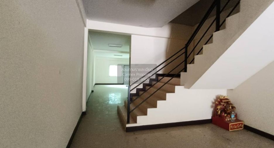 For sale 2 bedrooms retail Space in Pran Buri, Prachuap Khiri Khan