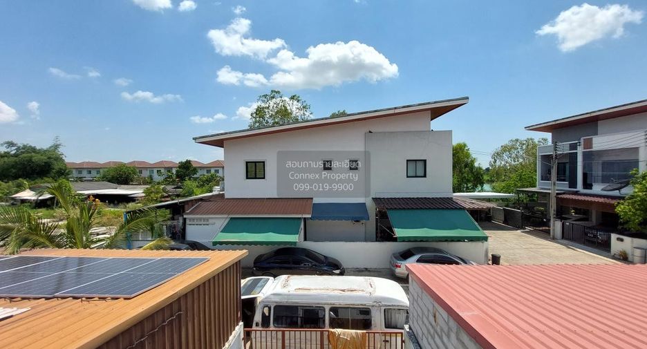 For sale 2 bedrooms townhouse in Mueang Chon Buri, Chonburi