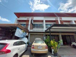 For sale 2 bedrooms townhouse in Mueang Chon Buri, Chonburi